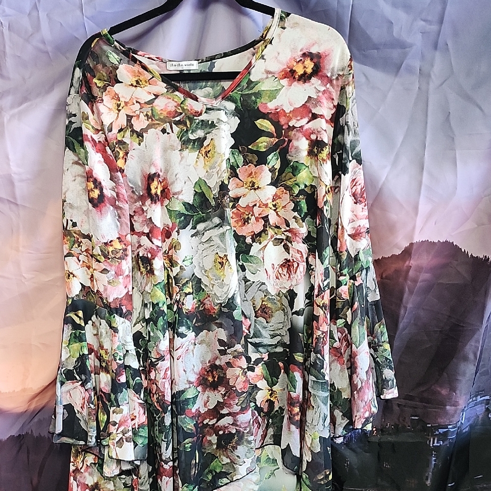 Cha Cha Vente Multicolor Floral Tunic